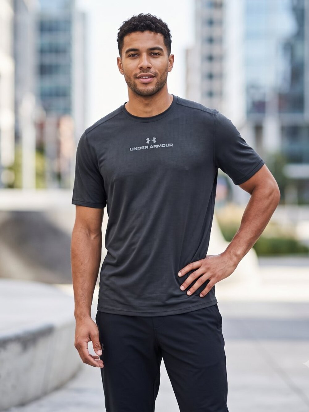 Under Armour Men's Short Sleeve